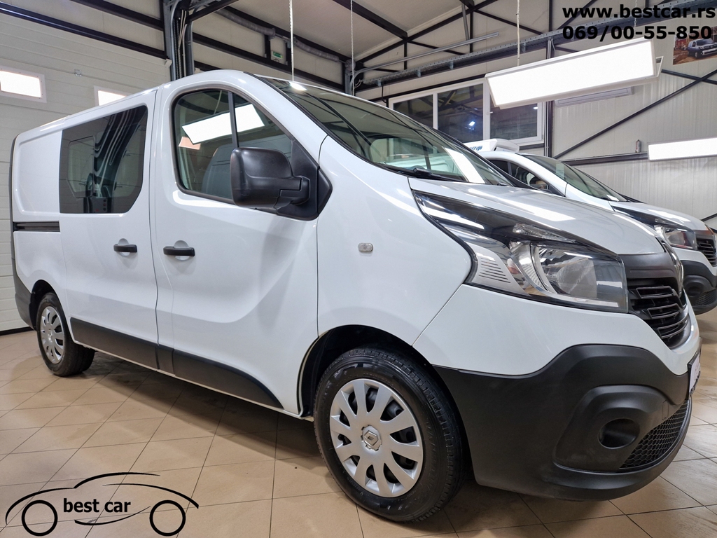Renault Trafic 6 Sedista N1